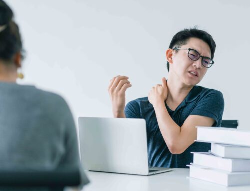 腰痛、背痛、肌肉痠痛  還能繼續運動嗎？